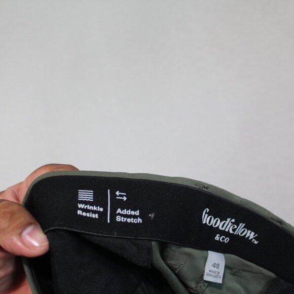 GoodFellow & CO Green Men Chino Pants Wrinkle Resist Stretch Linden Size 48 - Picture 7 of 11